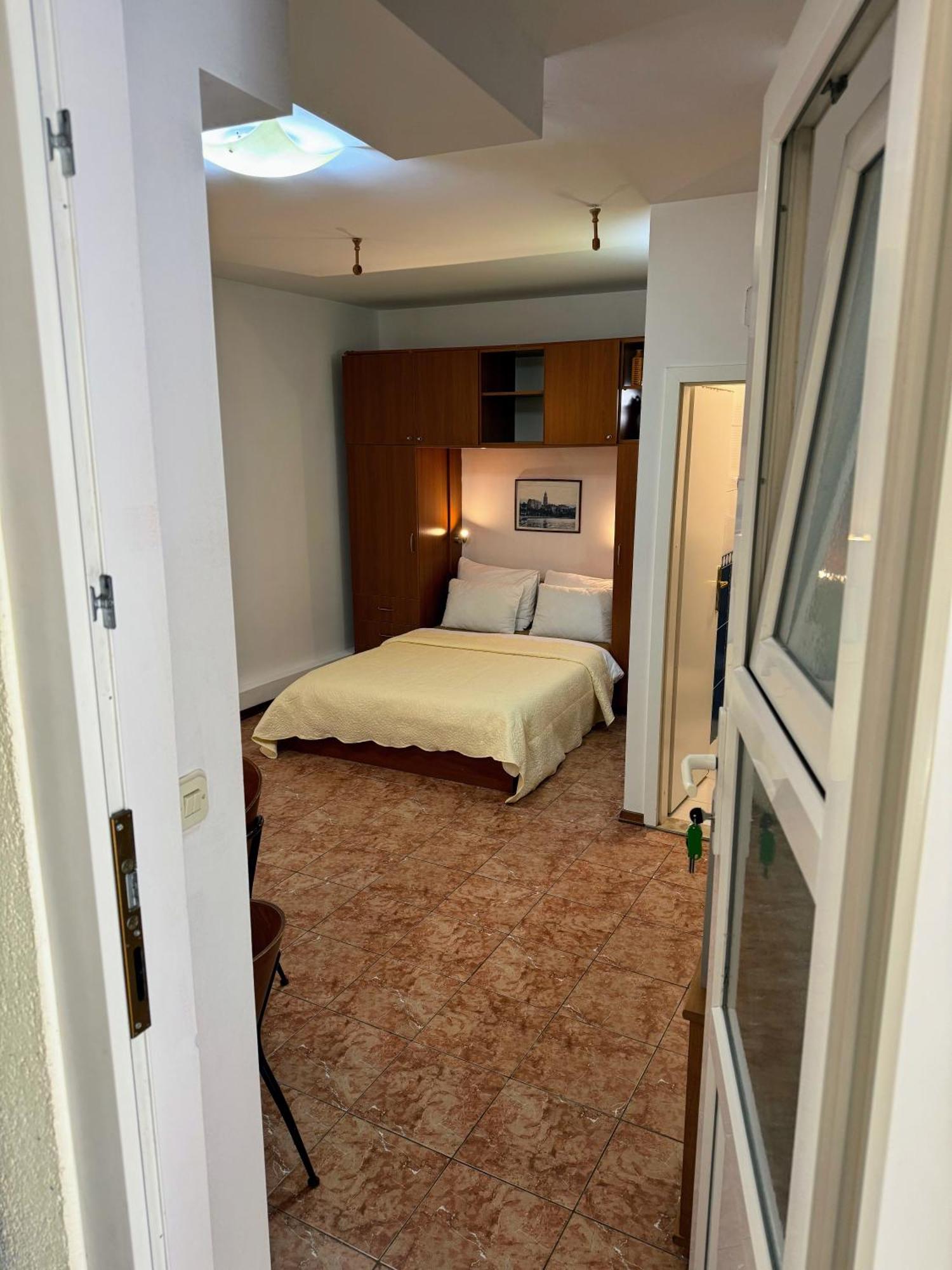 Grgur Studio Apartments 斯普利特 外观 照片