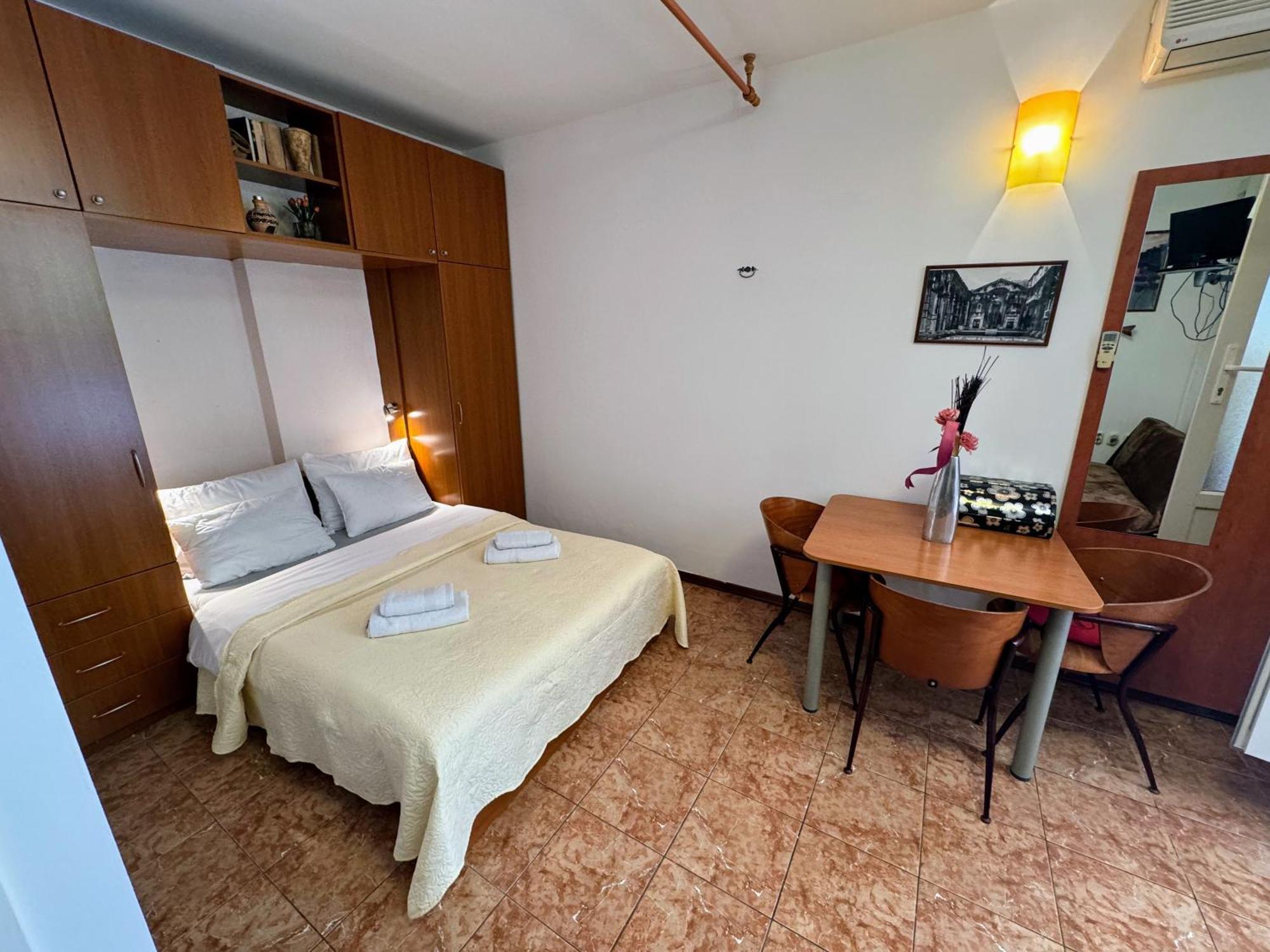 Grgur Studio Apartments 斯普利特 外观 照片